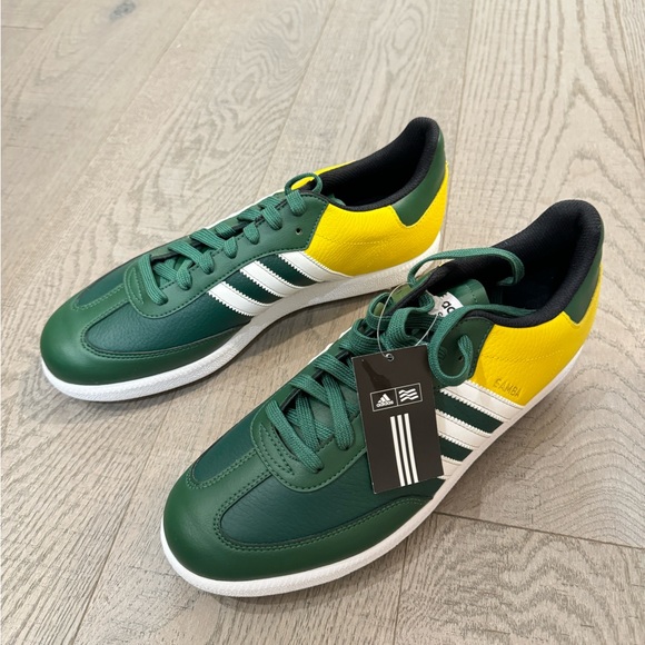 Adidas samba soccer shoes NWT